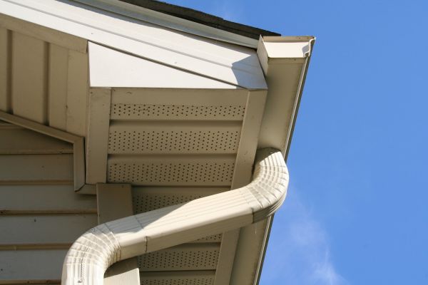 Cost of Rainwater Downspout Cleaning in Gallatin